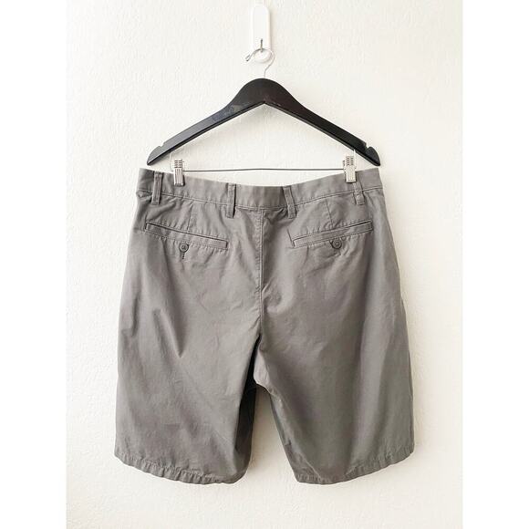 Men's Classic Gap Khakis Shorts Classic Chino Preppy Casual Golf Outdoor Summer - Picture 2 of 7